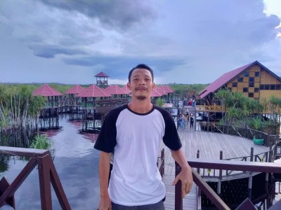 Foto profil Hendra Jagau, S.Pd